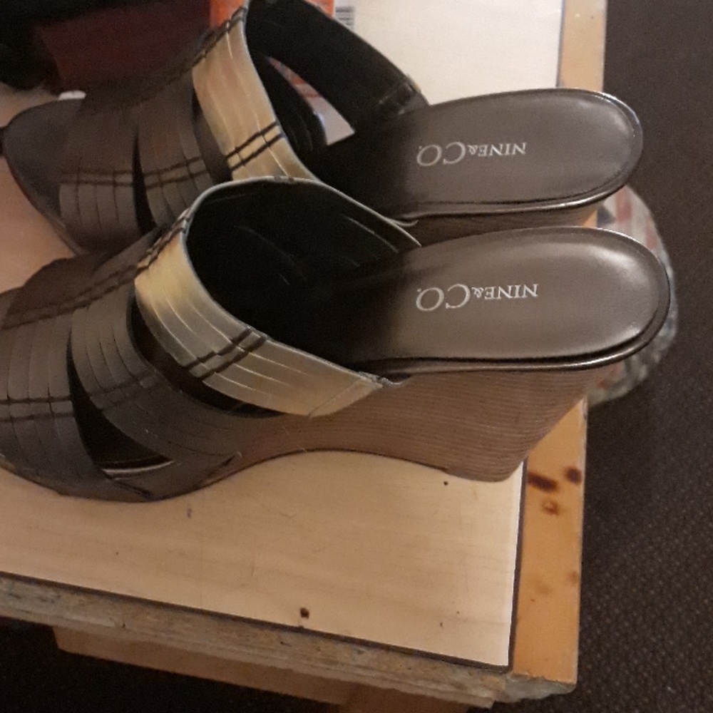 Size 9 heels